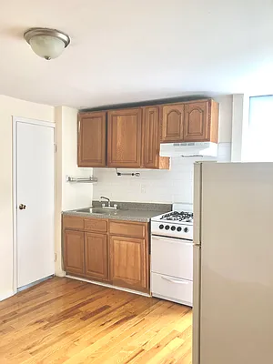 Rented by Douglas Elliman | media 8