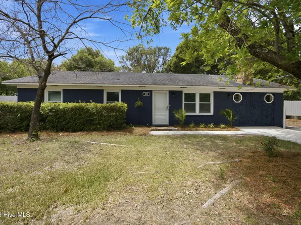 329 Cathay Road, Wilmington, NC 28412