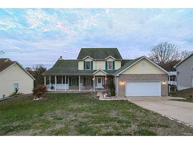 3561 Imperial Hills Dr photo 1
