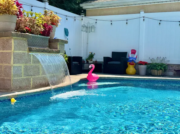 629 Marcy Avenue image 37 of 37