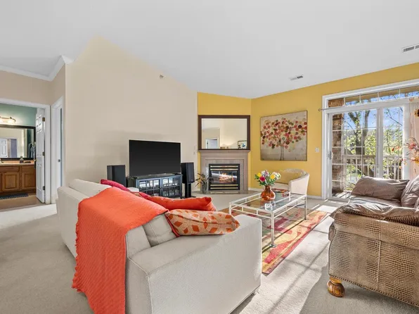 13050 West Bluemound ROAD #307, Elm Grove, WI 53122