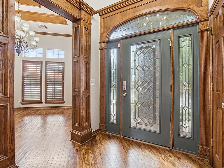 3102 NE Heritage Dr — Photo 48