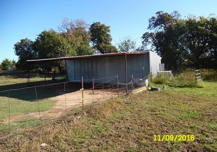 2nd image of 7524 E 104th St