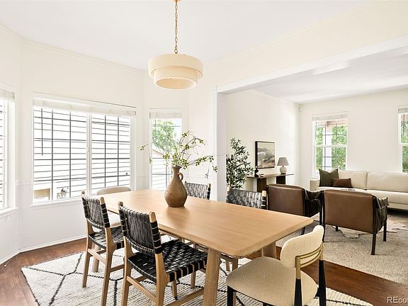 4th image of 10063 Heywood Street