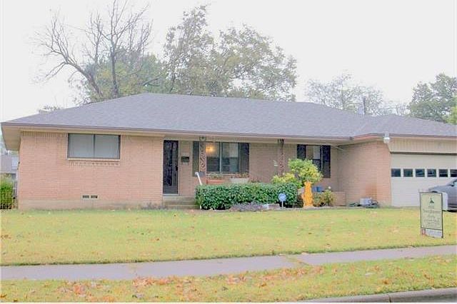1st image of 608 Willowood Ln