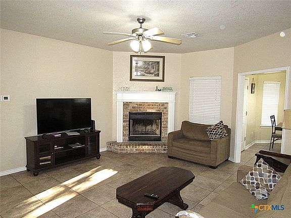 4th image of 65 Bluebonnet Loop