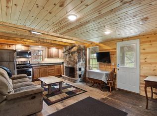 E7191 Hemlock Rd, North Freedom, WI 53951