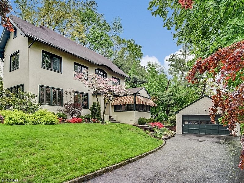 1st image of 11 Claremont Ave