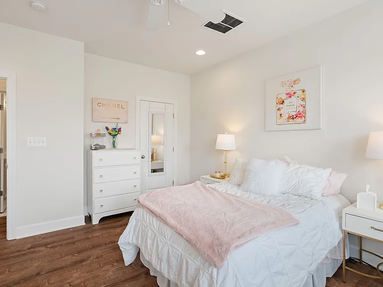 Upper Level Bedroom #2