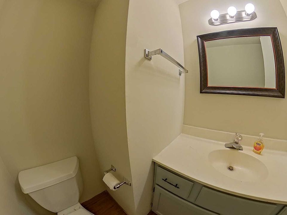 1019 Fremont St Apartment Rentals Manhattan, KS Zillow