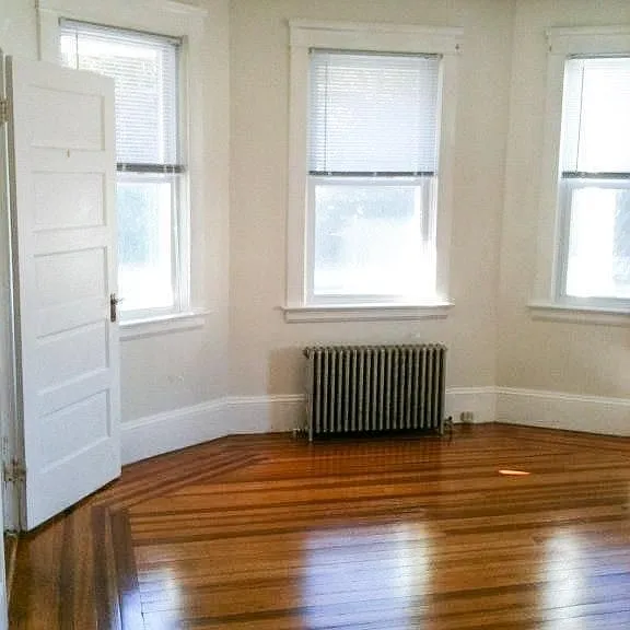 511 Admiral St — Photo 5