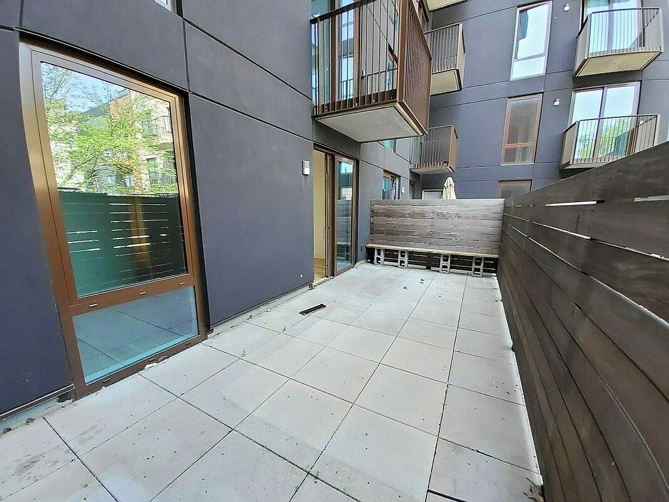 1st image of 633 Marcy Ave #209