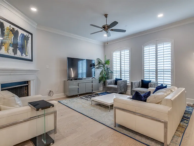 7525 Renaissance Blvd — Photo 4