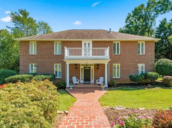 2131 Breckenridge St, Athens, TN 37303