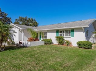2949 Briar Cliff Dr, Palm Harbor, FL 34684