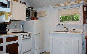 Kitchen with town water