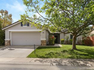 8968 Four Seasons Dr, Elk Grove, CA 95624