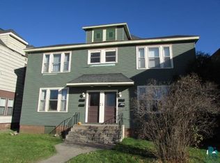 1822 1/2 John Ave, Superior, WI 54880