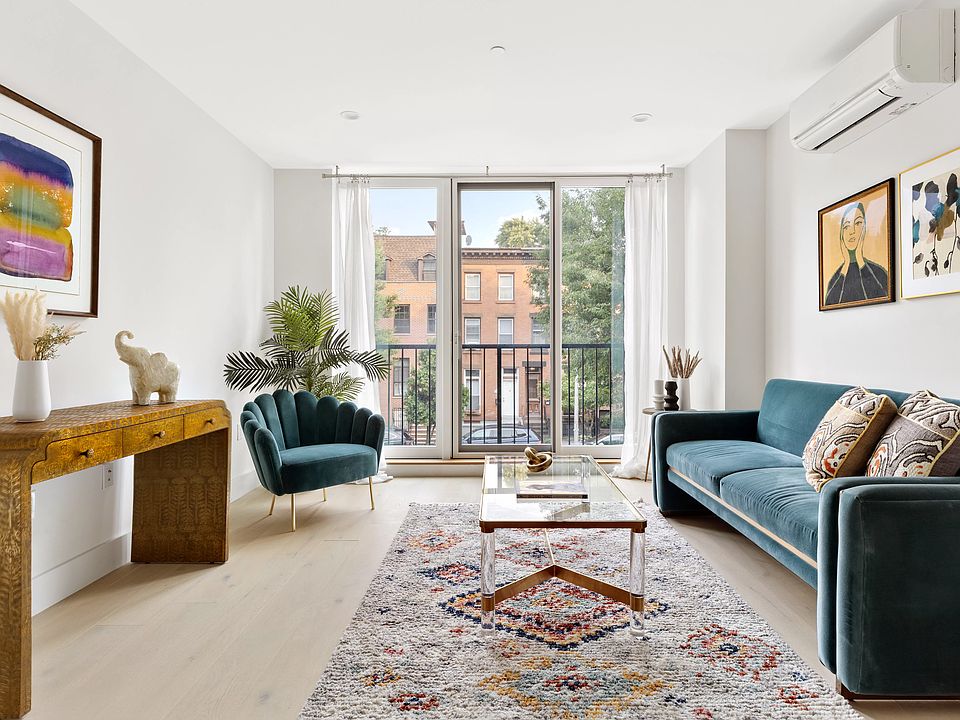 1st image of 107 Madison St #2A