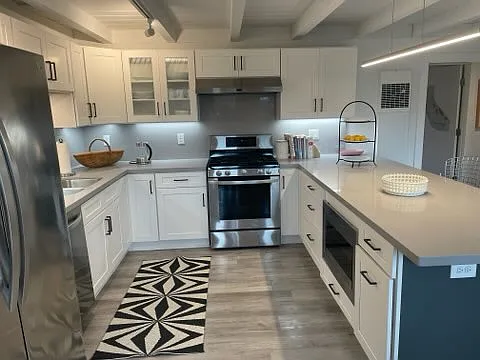 Chef's kitchen