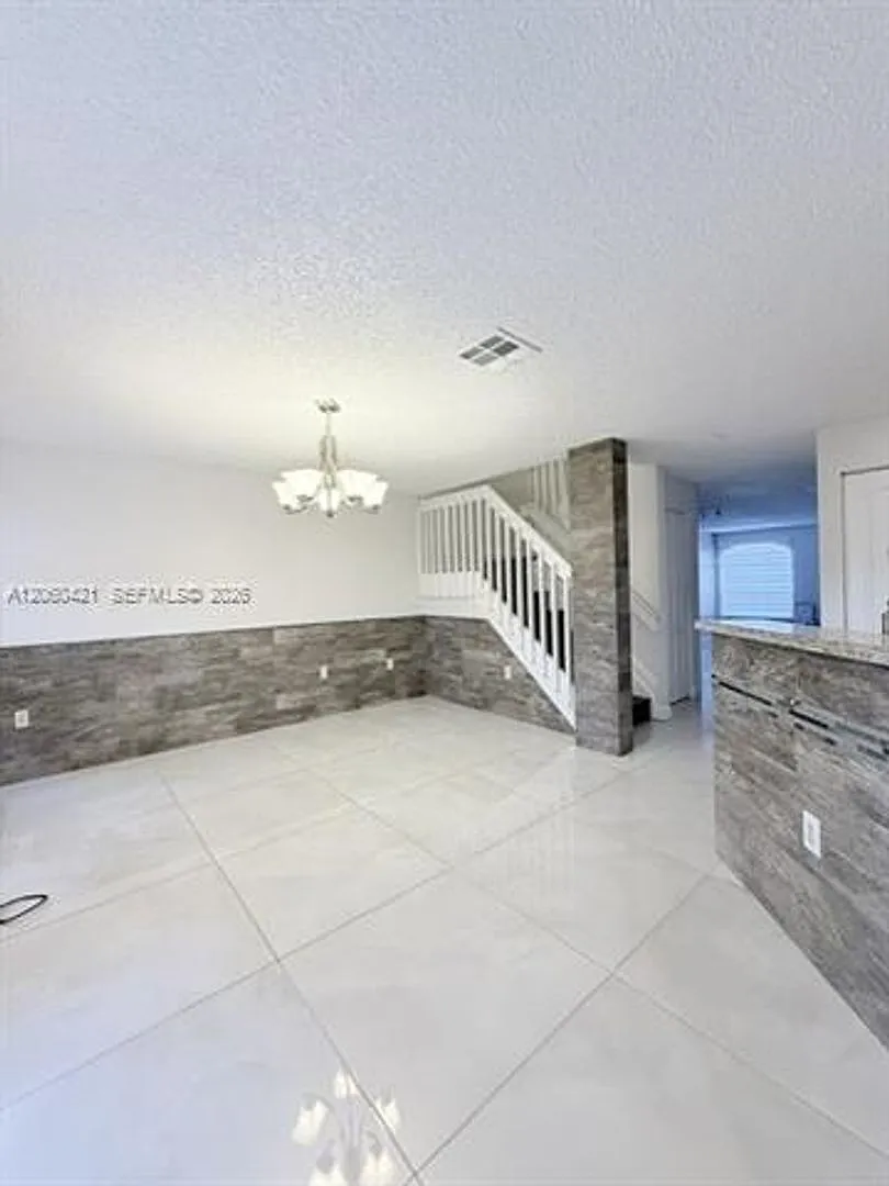 11612 NW 50th Ter th 11612, Doral, FL 33178 — Photo 4