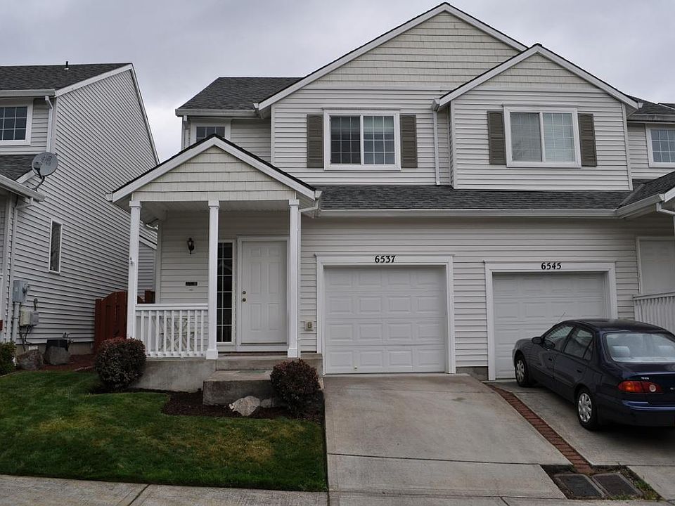 1st image of 6537 NE Forest Ln