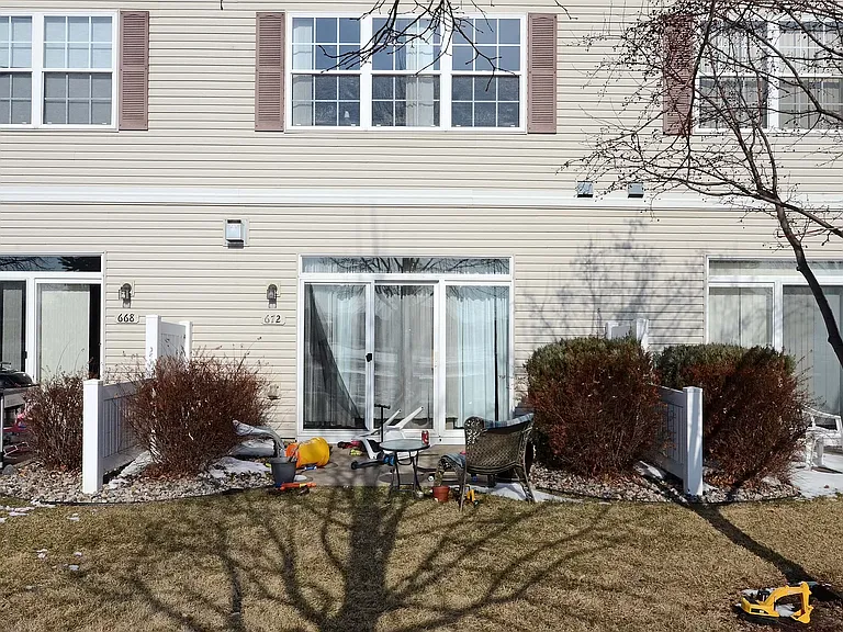672 Cobblestone Way — Photo 4
