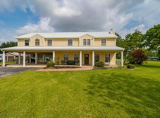 12808 Dannhaus Rd, Needville, TX 77461