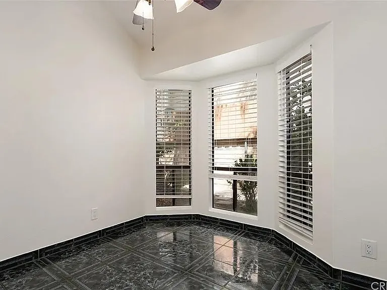 15024 Nordhoff St #12 — Photo 9