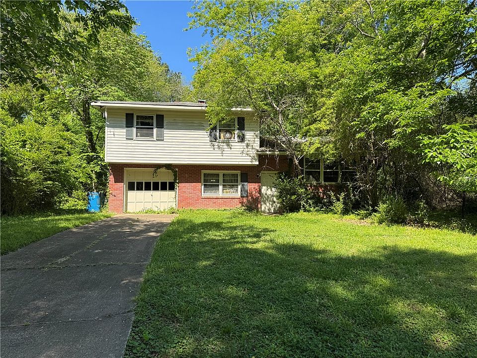 1st image of 103 Redbud Ln