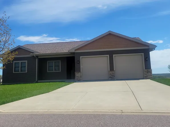 1910 Goldfinch Ln, Sauk City, WI 53583