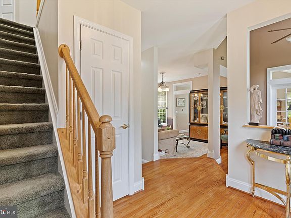 5th image of 227 Oella Ave