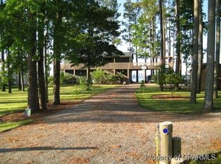 1811 Old Pamlico Beach Rd W, Belhaven, NC 27810