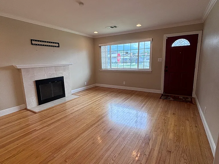 4901 Yellowstone Park Dr — Photo 6
