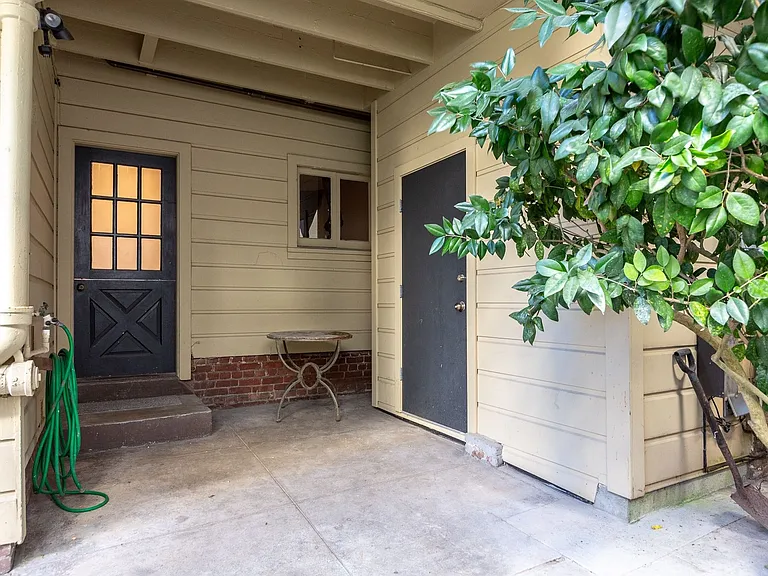 2140 Lyon St — Photo 16