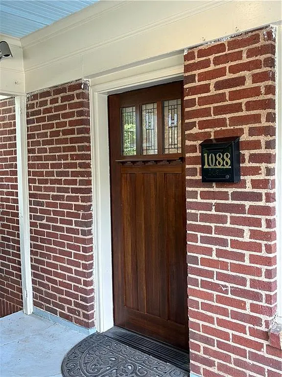 2 bed, 2.0 bath, 1220 sqft, $2,550 — Photo 2