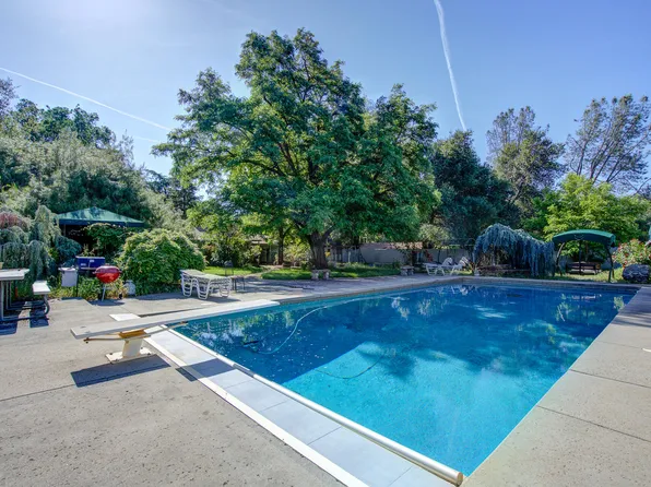 20192 Lyal Ln, Redding, CA 96002