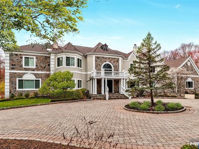 5 Burning Hollow Rd, Saddle River, NJ, 07458