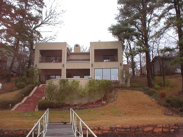 2nd image of 322 Lookout Point