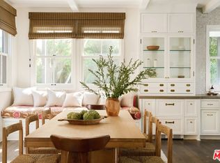 3949 Dixie Canyon Ave, Sherman Oaks, CA 91423