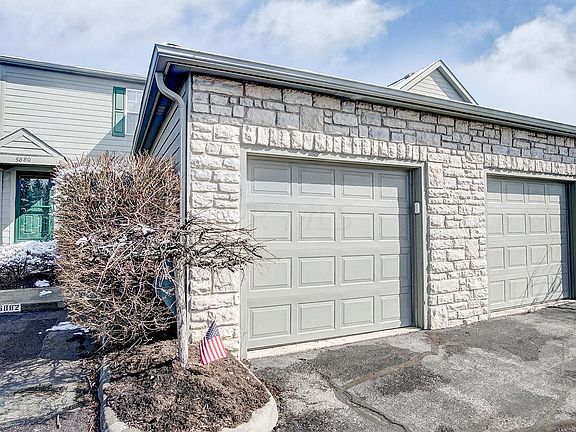 4th image of 5882 Blendon Place Dr #4B