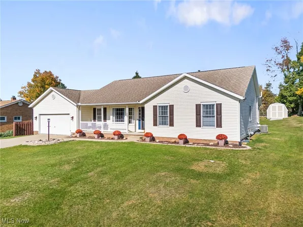 3193 Sanitarium Rd, Akron, OH 44312