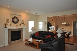 3rd image of 1788 American Eagle Dr