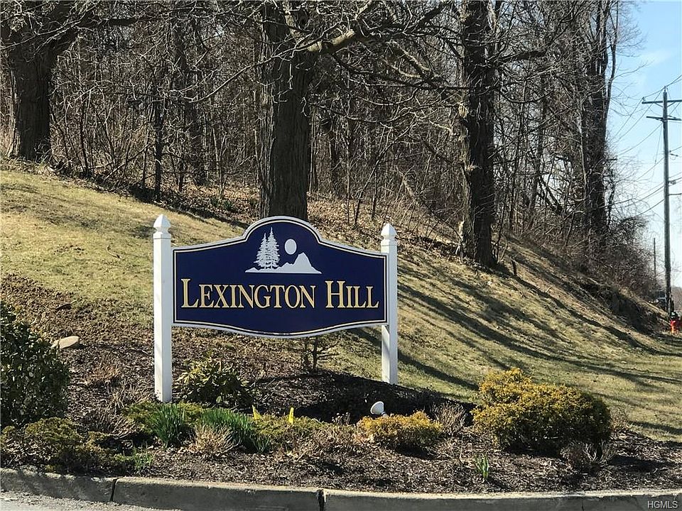 1st image of 21 Lexington Hl Unit 06