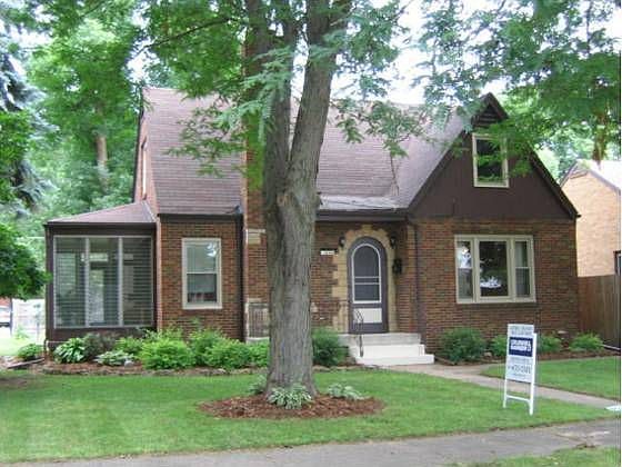 1st image of 1444 Birchlawn Pl