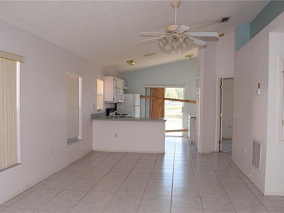 2nd image of 1227 Isadore Dr