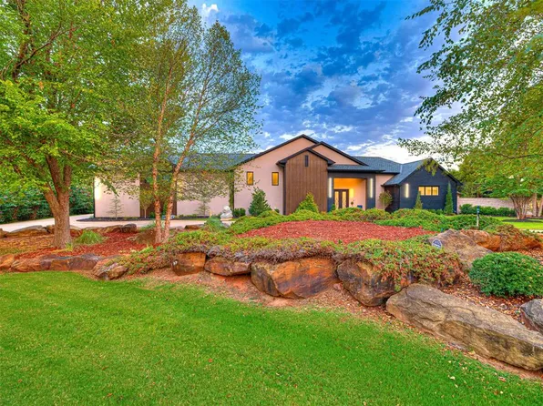 5220 NE 131st Ct, Edmond, OK 73013