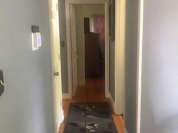 4th image of 908 Morgan St