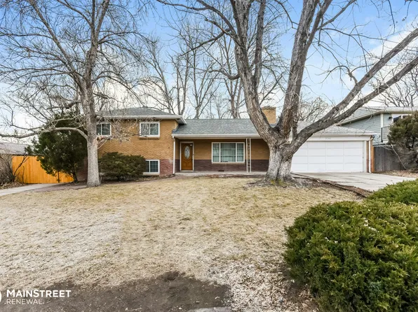2260 Lewis St, Lakewood, CO 80215