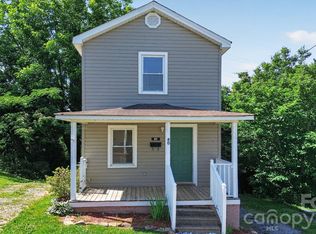 80 Ridge St, Marion, NC 28752